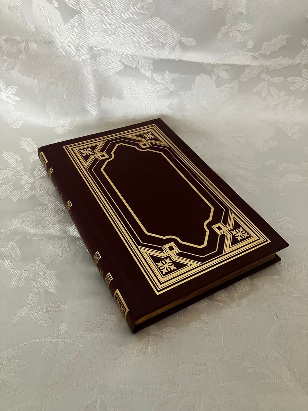 1986 Robert Schuller Be Happy You Are Loved Bonded Leather Gold Gilt Book